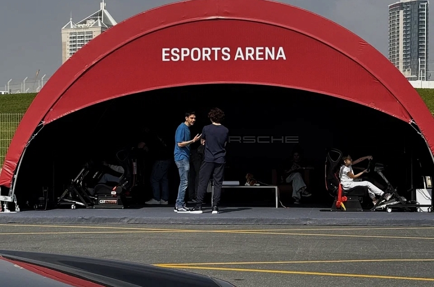 Large arch gate tent for Dubai Esports arena