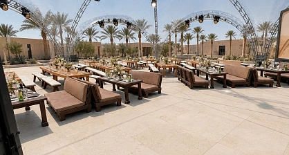 خيمة ARCH HEXA RT260/10 بسقف شفاف لفعالية خاصة