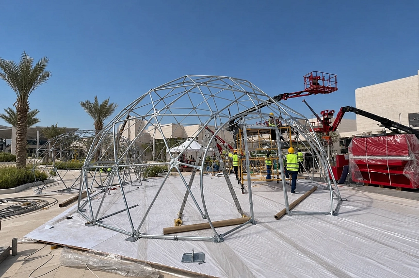 خيمتان قبتان من طراز SPHERE لجناح شركة ISTK