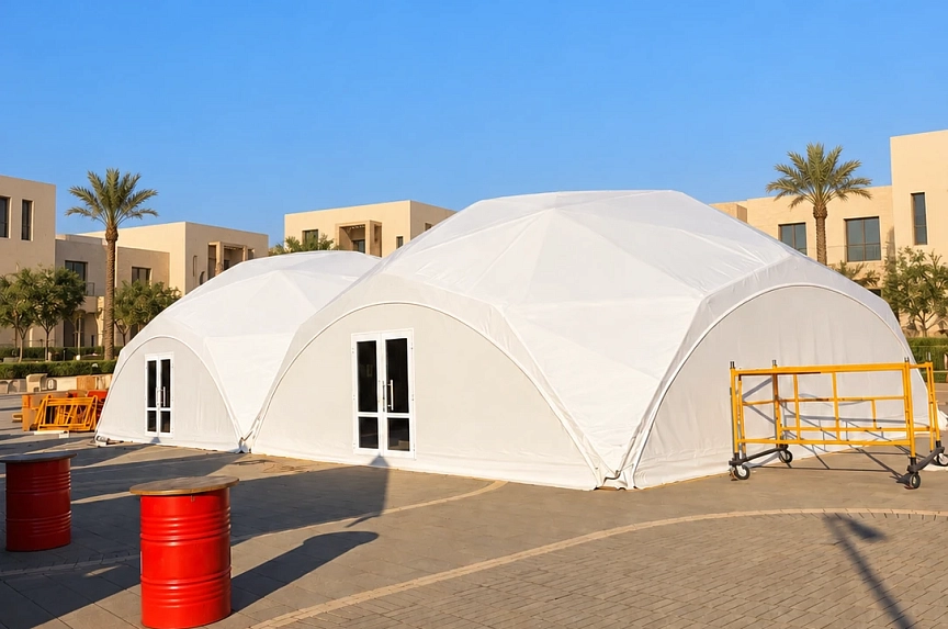 Business-forum pavilion with windows, side view