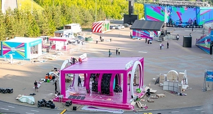 Aerial filming of branded structures for major retail spaces