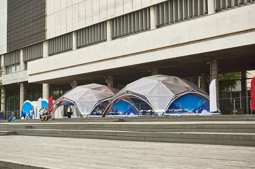 Diamond wood tents for the festival