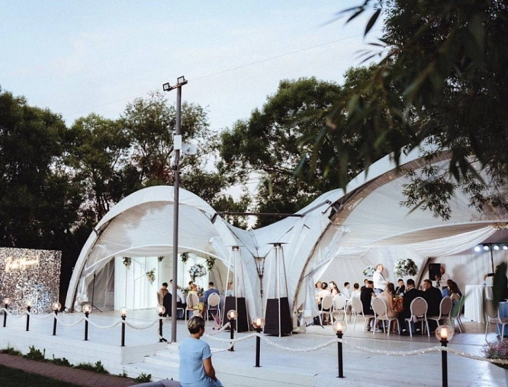 Exclusive tent project for the yacht club