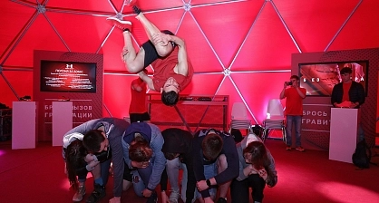 Under Armour HOVR launch – dome tent installation by TentProject