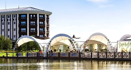 Arch tent for the luxury Rixos hotel