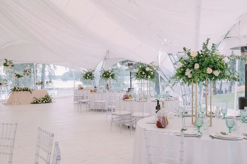 Interior of the arch tent for the yacht club