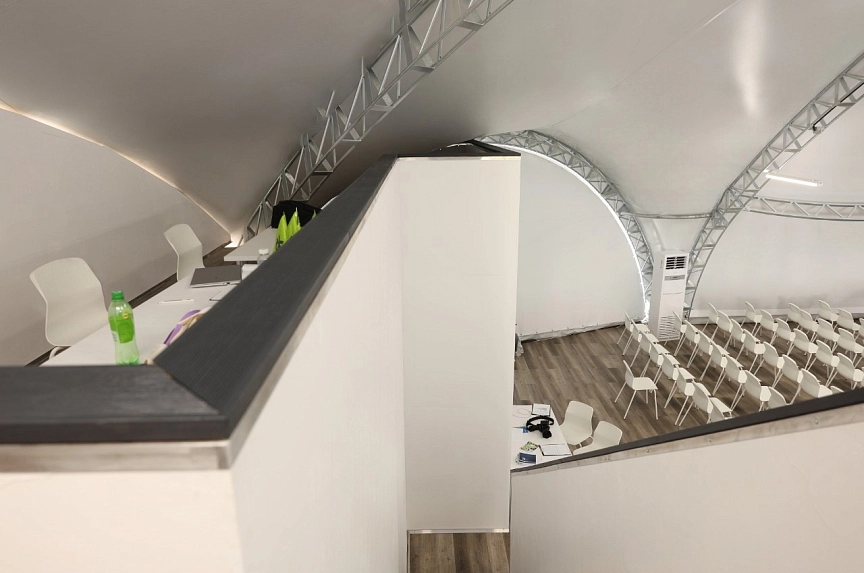 Balcony in the arch tent for the StartUp Village project